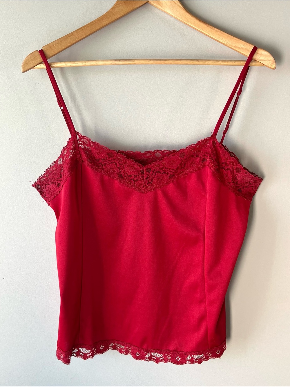 Y2K Jessica Red Lace Trim Camisole Size Large Adjustable Straps -Going Out Layer